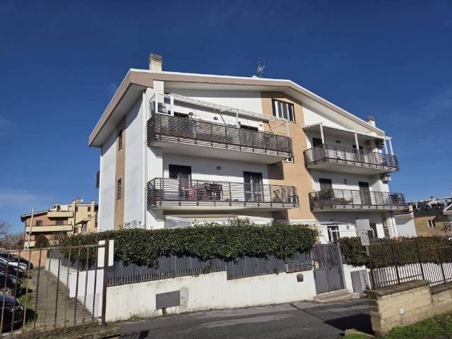 Attico in vendita a Centroni, Roma Capitale