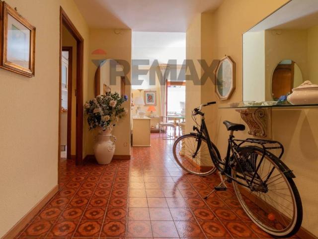 Appartamento in vendita a Lido di Ostia, Roma Capitale