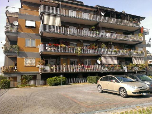 Attico in vendita a Villaggio Breda, Roma Capitale