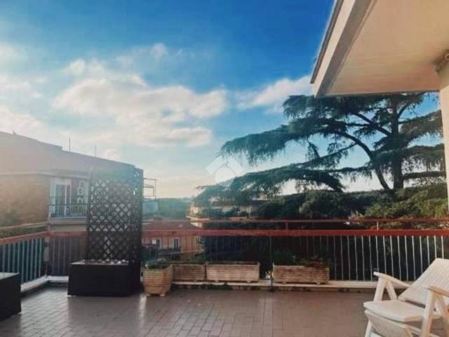 Attico in vendita a Gianicolense, Roma