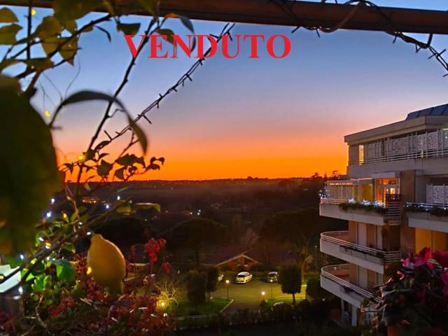 Attico in vendita a Casale Prima Porta, Roma Capitale