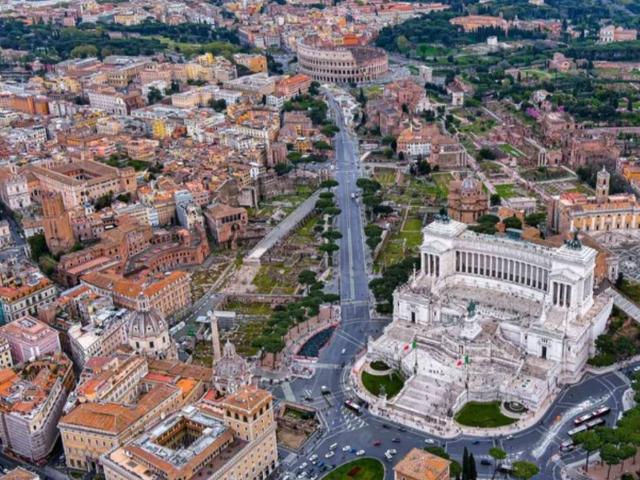 Attico in vendita a Municipio Roma I, Roma Capitale