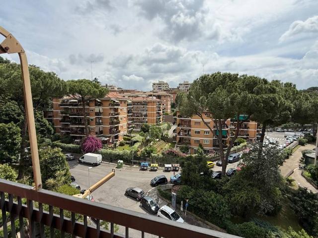 Attico in vendita a Val Melaina, Roma