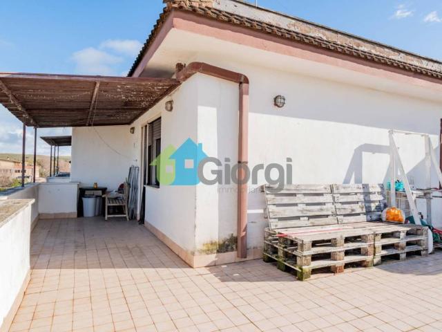 Attico in vendita a Municipio Roma XI, Roma Capitale