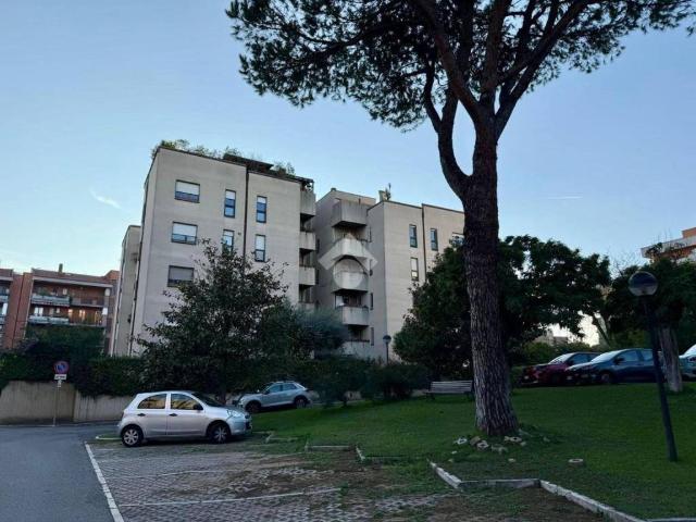 Attico in vendita a Mostacciano, Roma Capitale