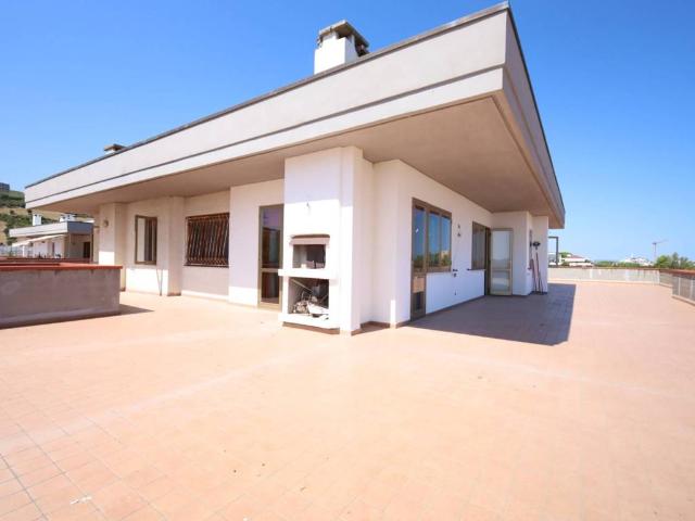 Attico in vendita a Montepagano, Roseto degli Abruzzi