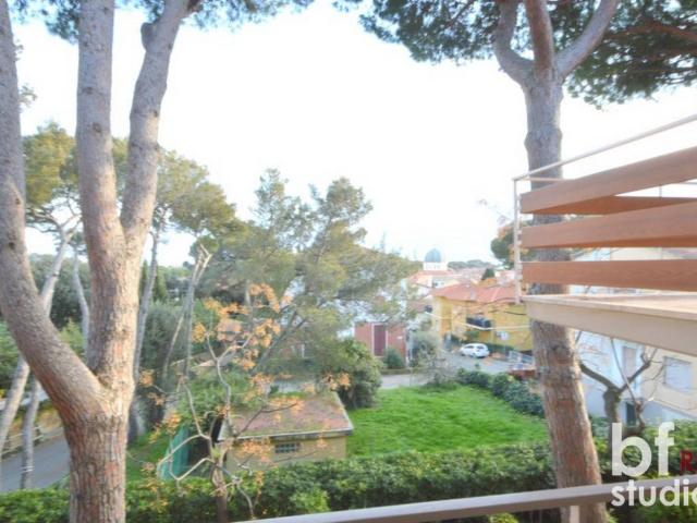Attico in vendita a Rosignano Marittimo, Toscana