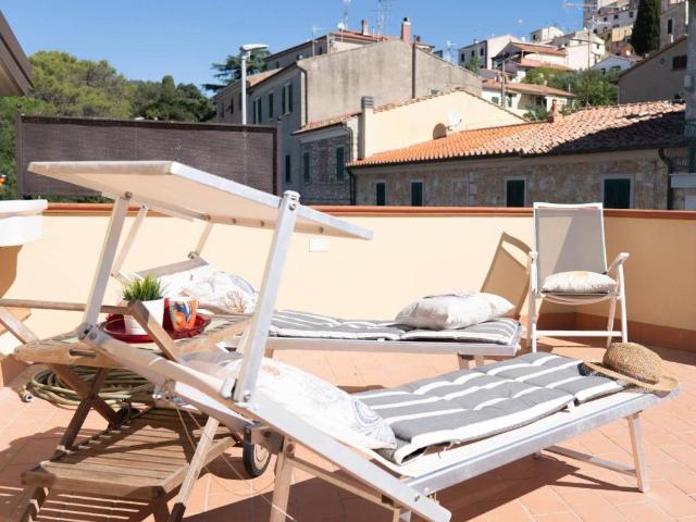 Attico in vendita a Rosignano Marittimo, Toscana