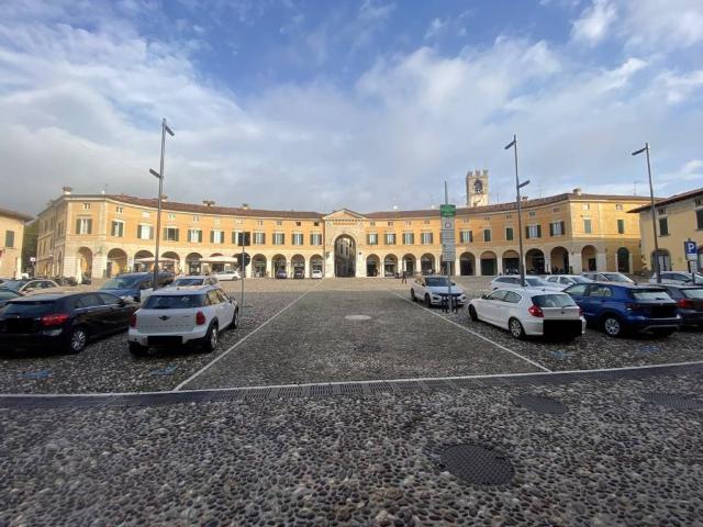 Attico in vendita a Rovato, Brescia