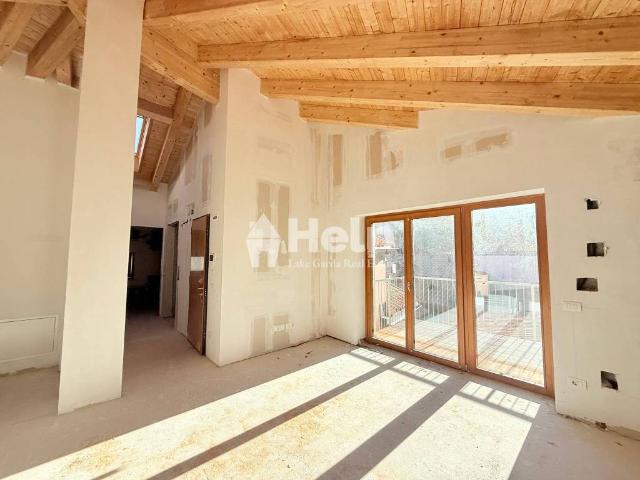 Attico in vendita a Comunità della Vallagarina, Borgo Sacco