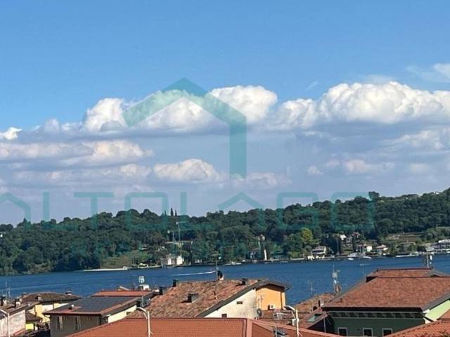 Attico in vendita a Comunità Montana Parco Alto Garda bresciano, Salò