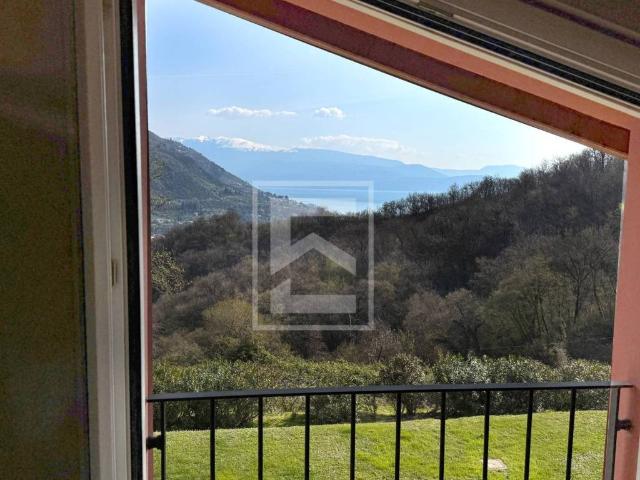 Attico in vendita a Comunità Montana Parco Alto Garda bresciano, Salò