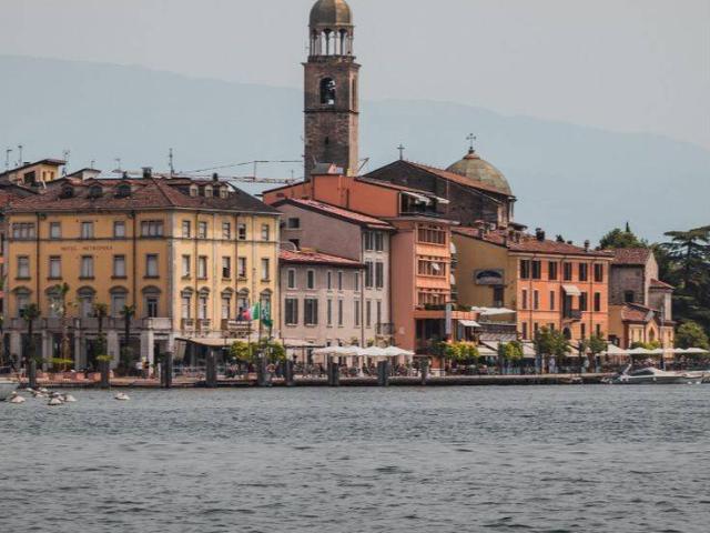 Attico in vendita a Comunità Montana Parco Alto Garda bresciano, Salò