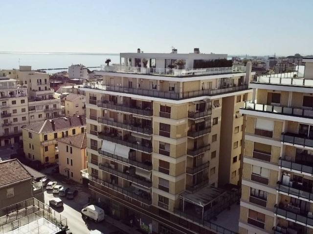 Attico in vendita a Sant'Antonio, Marche