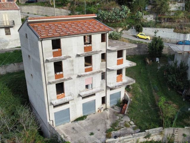 Attico in vendita a San Marco D'alunzio, Sicilia