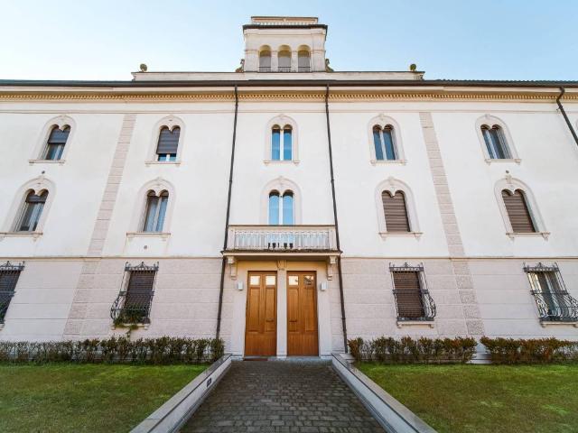 Attico in vendita a Pianura Reggiana, Re