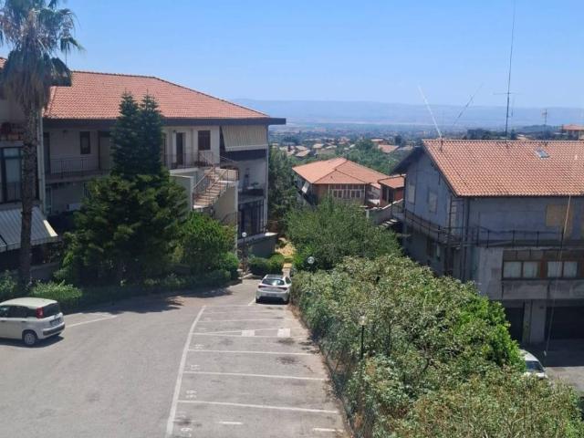 Attico in vendita a San Pietro Clarenza, Sicilia