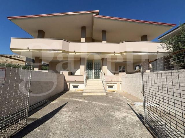 Attico in vendita a San Prisco, Campania