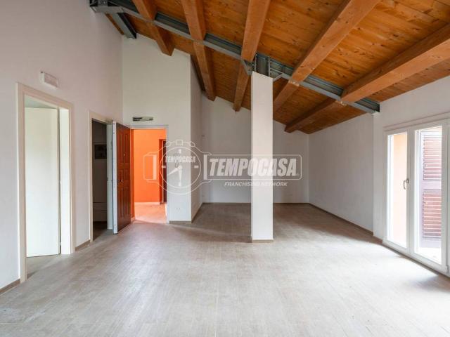 Attico in vendita a Uvaiolo, Marche