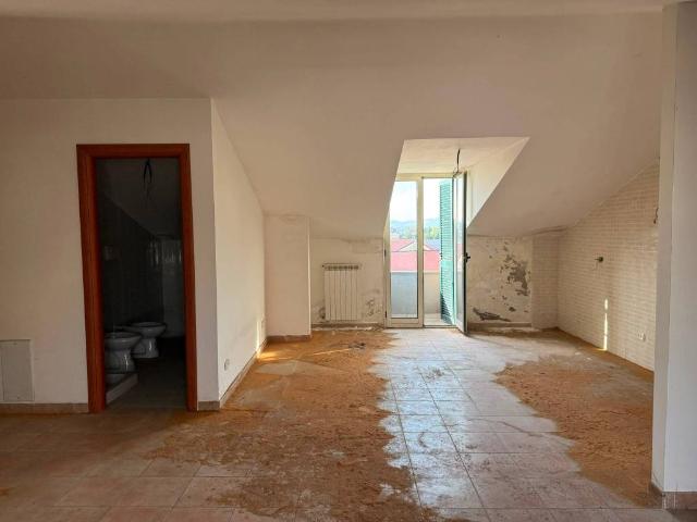 Attico in vendita a San Tammaro, Campania