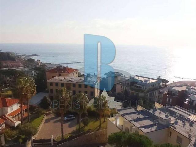 Attico in vendita a San Remo, Liguria
