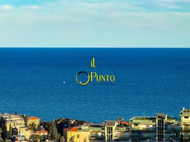 Attico in vendita a San Lorenzo, San Remo