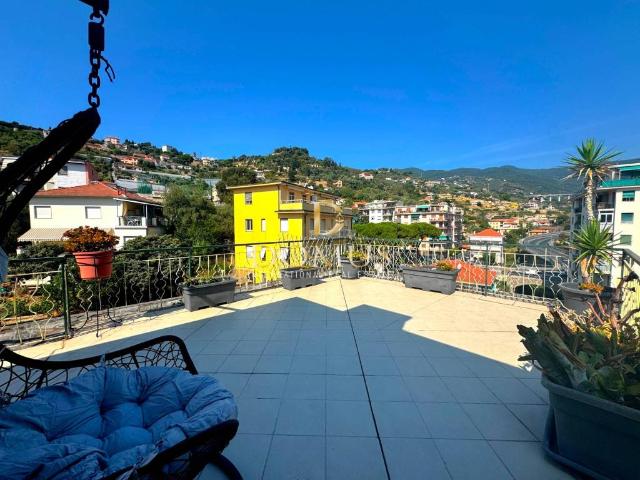 Attico in vendita a San Remo, Liguria
