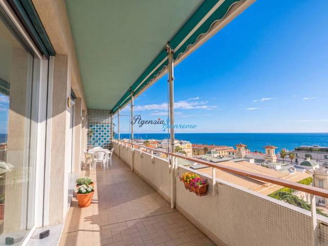 Attico in vendita a Sanremo, Provincia di Imperia