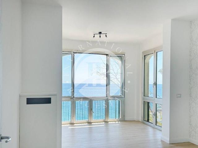 Attico in vendita a San Remo, Liguria
