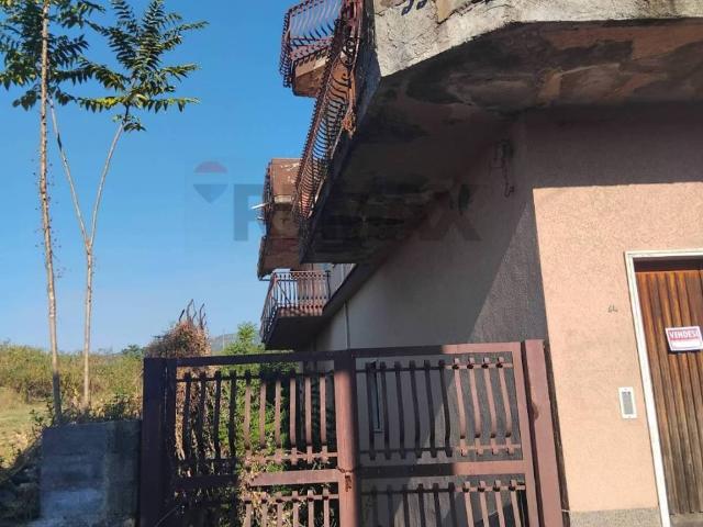 Attico in vendita a Santa Venerina, Sicilia