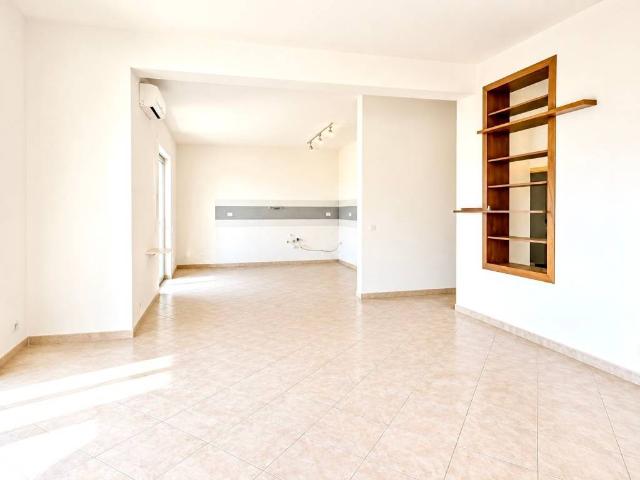 Attico in vendita a Santa Venerina, Sicilia
