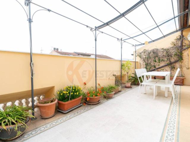Attico in vendita a Cappuccini, Cala Di Volpe