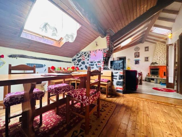 Attico in vendita a Schignano, Como