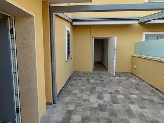 Attico in vendita a Borgo Molino, Marche