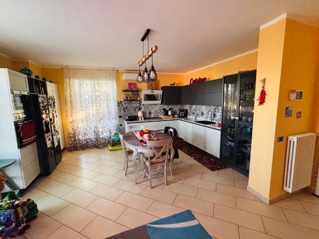 Attico in vendita a Serravalle Pistoiese, Pistoia