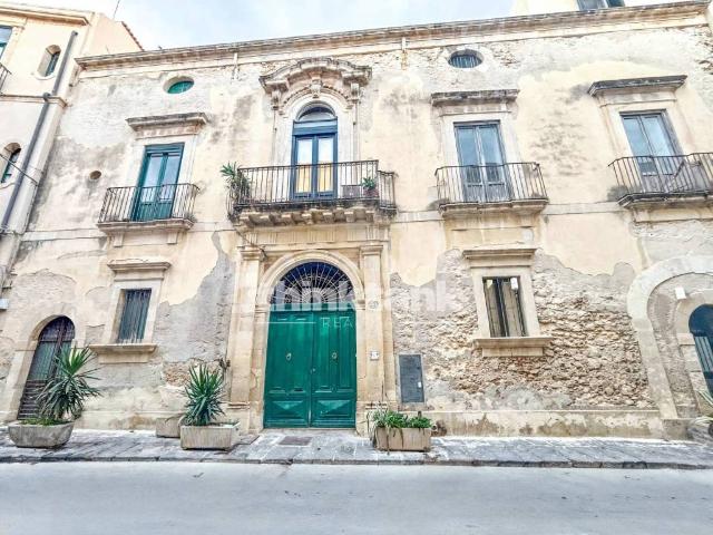 Attico in vendita a Ortigia, Siracusa