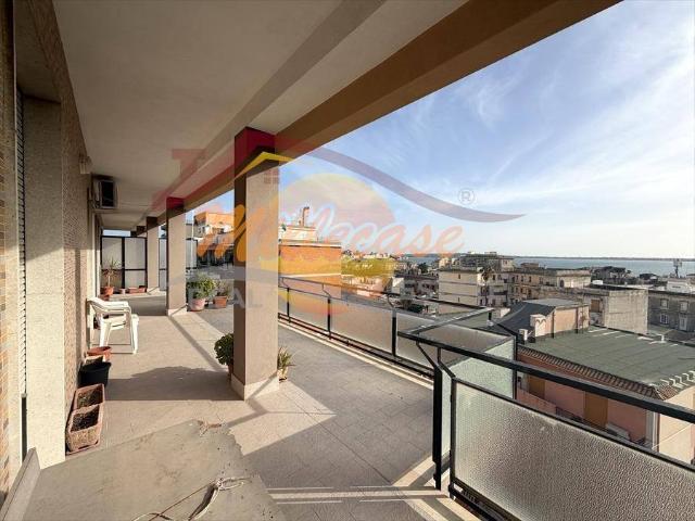 Attico in vendita a Neapolis, Siracusa