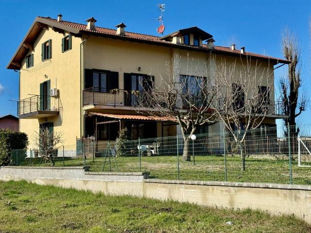 Attico in vendita a Piemonte, Alessandria