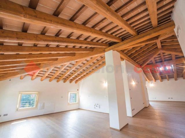 Attico in vendita a Oltrebrenta, Noventa Padovana