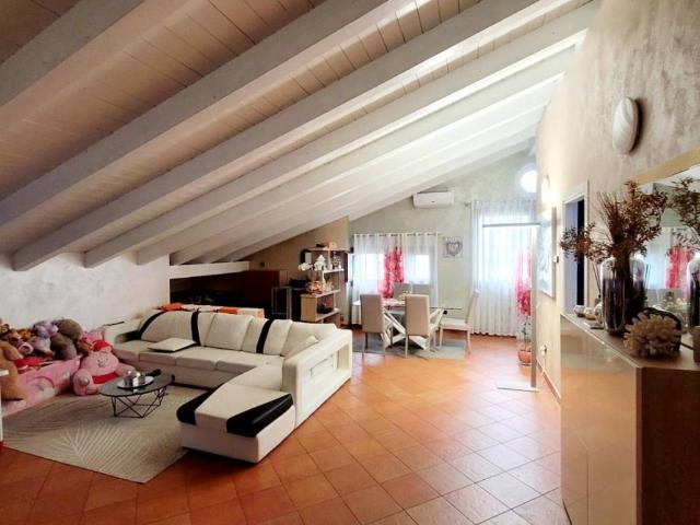 Attico in vendita a Teolo, San Biagio