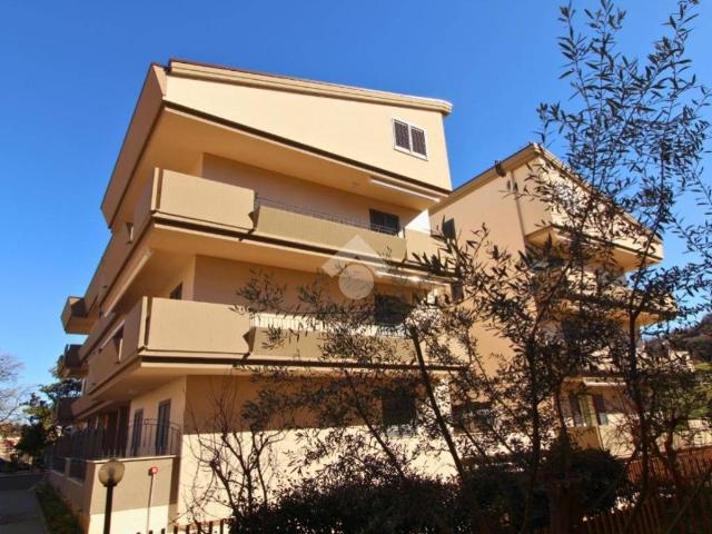 Attico in vendita a Madonna della Cona, Teramo