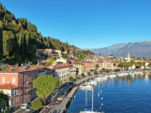 Attico in vendita a Toscolano Maderno, Brescia