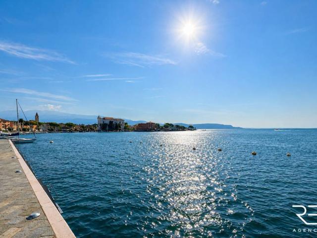 Attico in vendita a Comunità Montana Parco Alto Garda bresciano, Toscolano Maderno