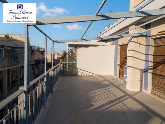 Attico in vendita a Puglia, Barletta-andria-trani