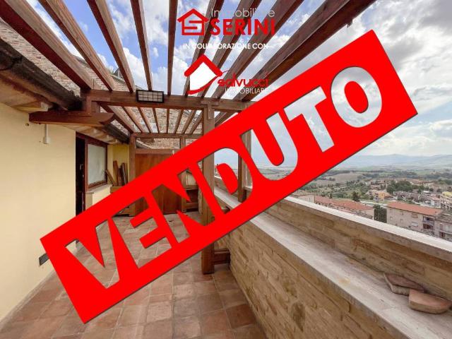 Attico in vendita a Marche, Macerata