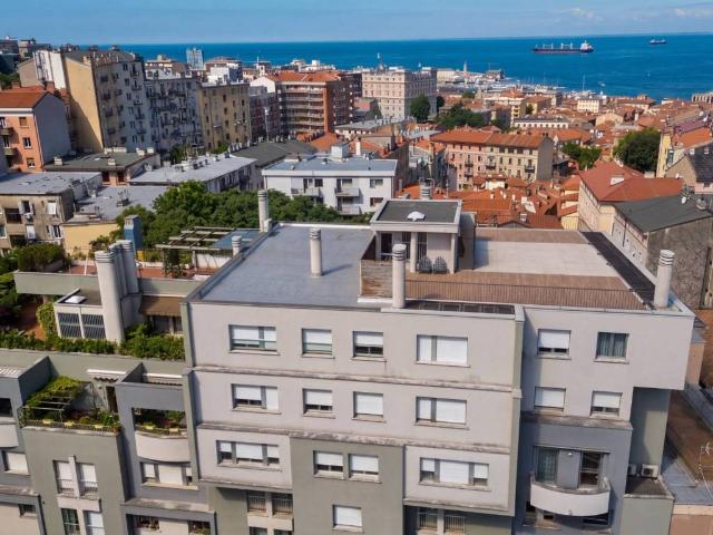 Attico in vendita a Città Nuova-Barriera Nuova-San Vito-Città Vecchia, Villa Opicina