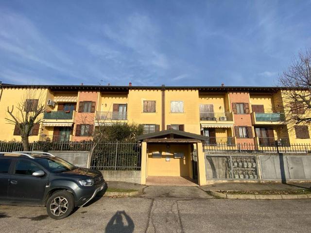 Attico in vendita a Trivolzio, Lombardia
