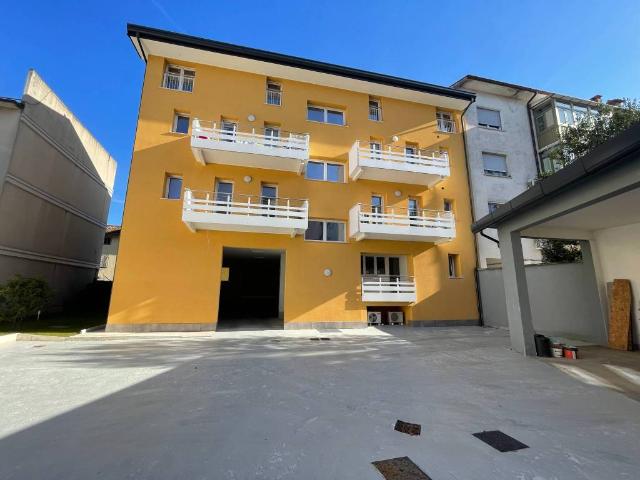 Attico in vendita a Borgo Pracchiuso, Reana Del Roiale