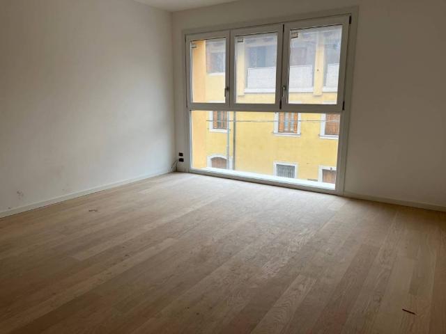Attico in vendita a Borgo Pracchiuso, Reana Del Roiale