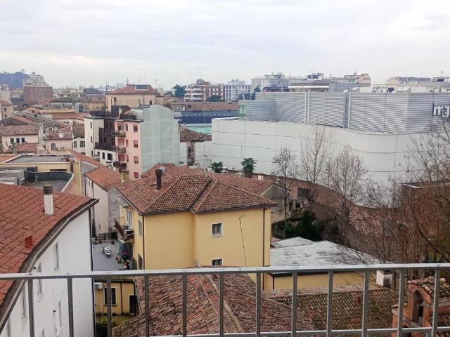 Attico in vendita a Mestre-Carpenedo, Venezia